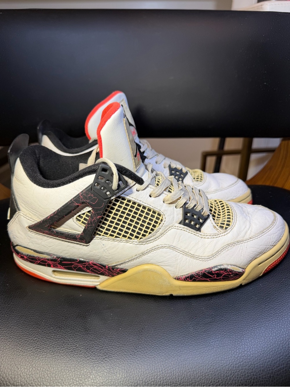 Nike Air Jordan 4 Retro Flight Nostalgia Men’s Sz 11 OG IV 1308497–116 White Red